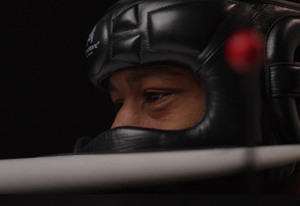 HIT'N'MOVE FACE SAVER Revolutionary boxing headgear